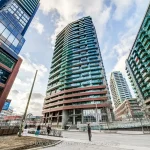 2-bedroom condo apartment for sale in Toronto — 3102 - 35 Hayden Street (Photo 4)