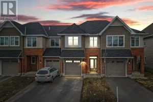 3-bedroom home for sale in Ottawa — 310 Kanashtage Terrace