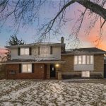 4-bedroom detached home for sale in Niagara — 310 Main Street E (Photo 5)