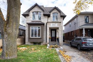 4-bedroom detached home for rent in Toronto — 317 Sutherland Drive
