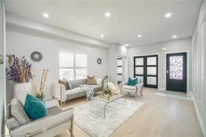 5-bedroom home for sale in Shelburne — 318 Wallace Street