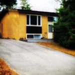 2-bedroom detached home for sale in Middlesex — 31 Sumner Road (Photo 1)