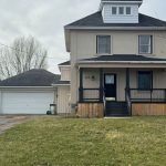 3-bedroom detached home for sale in Niagara — 323 Queenston Road (Photo 1)