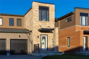 3-bedroom att/row/townhouse for rent in Barrie — 32 Fairlane Avenue