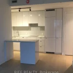 2-bedroom condo apartment for rent in Toronto — 3305 2nd Bdr - 7 Grenville Street (Photo 4)