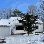 1-bedroom detached home for sale in Muskoka — 330 John Street S (Photo 1)