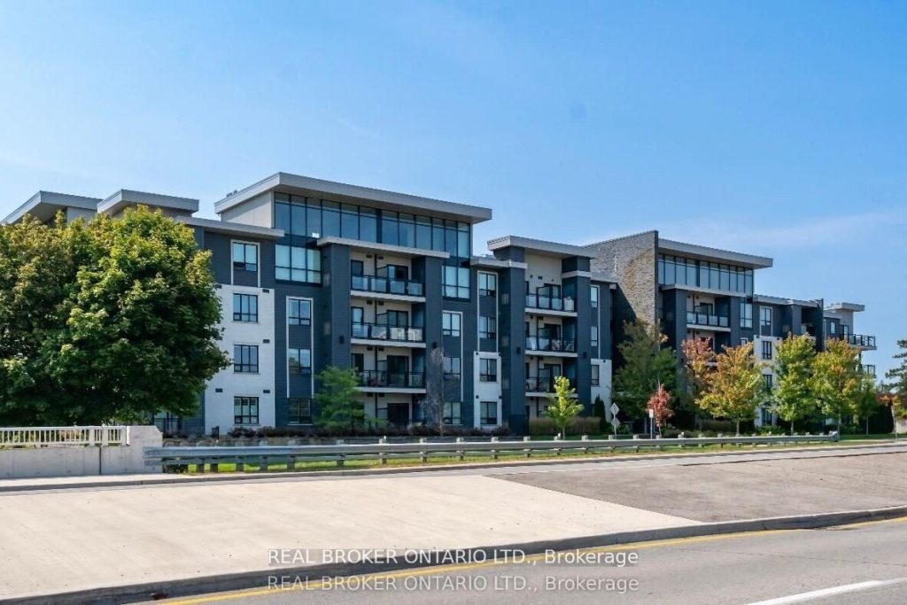 1-bedroom condo apartment for rent in Mississauga — 333 - 3170 Erin Mills Parkway (Photo 1)