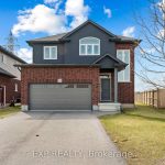 4-bedroom home for sale in Niagara Falls — 33 Cinnamon Street (Photo 1)