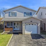 6-bedroom home for sale in Hamilton — 33 East 34th Street (Photo 3)