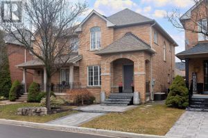 3-bedroom home for sale in Vaughan — 33 La Neve Avenue