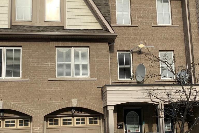 4-bedroom att/row/townhouse for rent in Toronto — 34 Kiriakou Street (Photo 1)