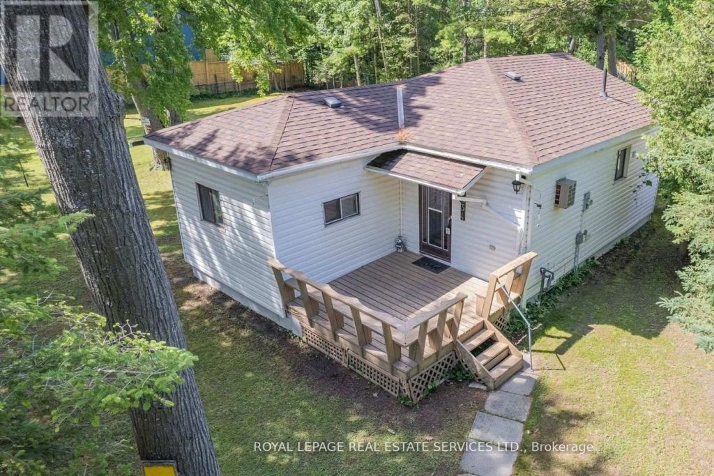 3-bedroom home for rent in Wasaga Beach — 34 Nancy Street (Photo 1)