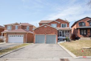 4-bedroom detached home for sale in Brampton — 34 Smithers Crescent