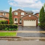 4-bedroom detached home for sale in Brampton — 34 Smithers Crescent (Photo 5)