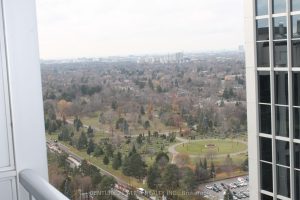 1-bedroom condo apartment for rent in Toronto — 3509 - 4978 Yonge Street