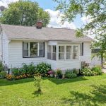 2-bedroom detached home for sale in Northumberland — 35 King Street W (Photo 4)