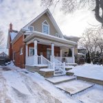 3-bedroom detached home for sale in Brantford — 35 Murray Street (Photo 1)