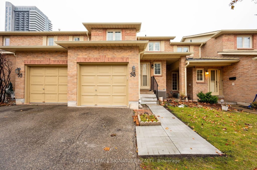 3-bedroom condo townhouse for rent in Mississauga — 36 - 35 Ceremonial Drive (Photo 1)