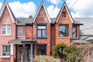 3-bedroom att/row/townhouse for sale in Toronto — 36 Golden Avenue
