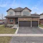 4-bedroom detached home for sale in Oxford — 36 Kelly Drive (Photo 4)