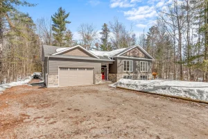 4-bedroom home for sale in Severn — 3714 Agnew Road