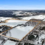 6-bedroom home for sale in Caledon — 3722 The Grange Sideroad (Photo 5)