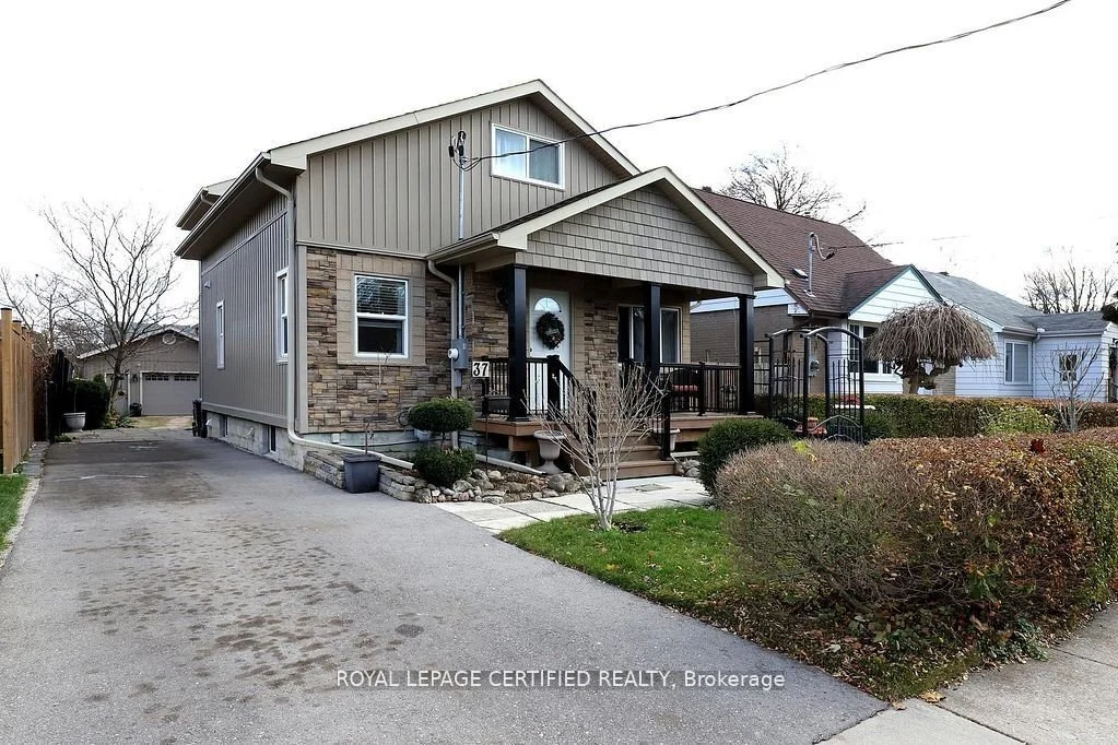 2-bedroom detached home for sale in Peel — 37 Jessie Street (Photo 1)