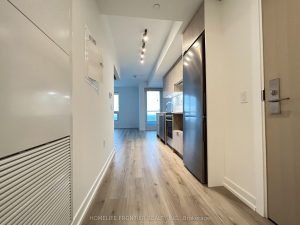 1-bedroom condo apartment for rent in Toronto — 3806 - 395 Bloor Street E