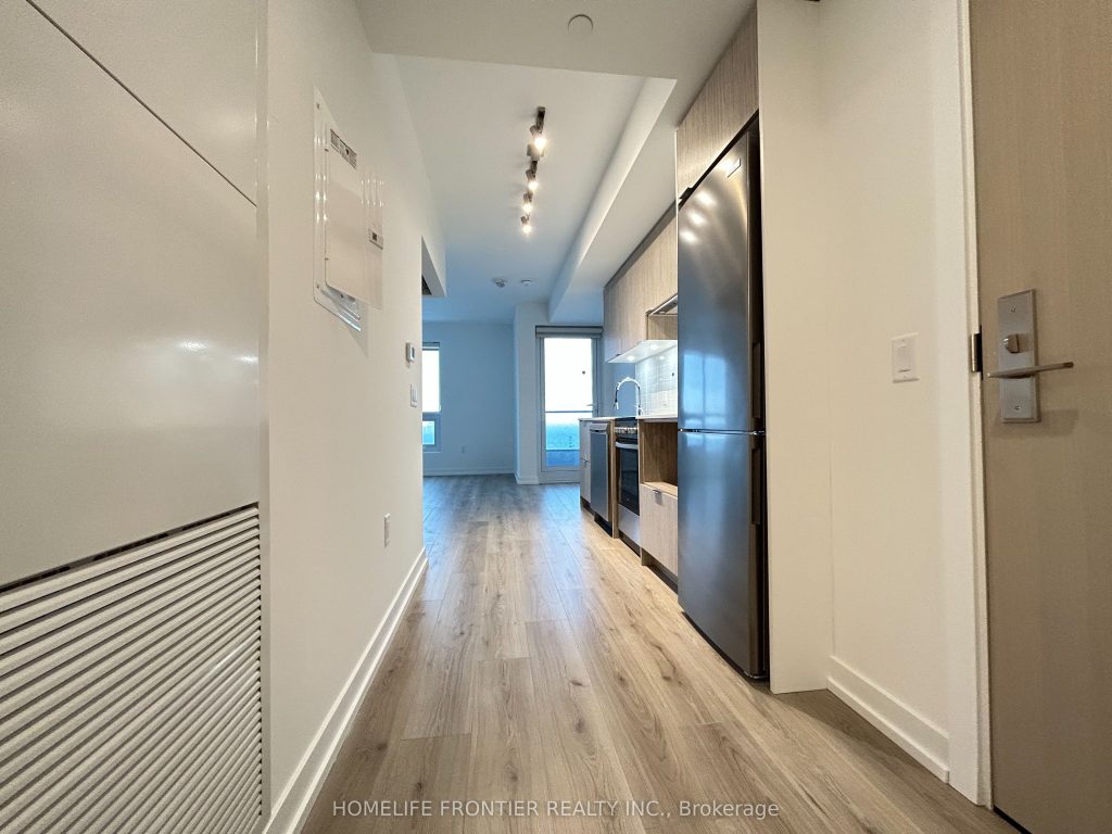 1-bedroom condo apartment for rent in Toronto — 3806 - 395 Bloor Street E (Photo 1)