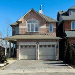3-bedroom detached home for rent in Aurora — 380 Stone Road (Photo 5)