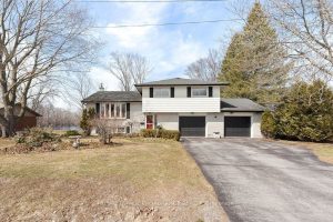 3-bedroom detached home for sale in Hastings — 38 Greenfield Park