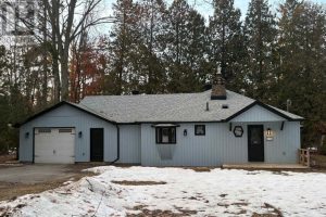 2-bedroom detached home for rent in Innisfil — 3958 Grove Place