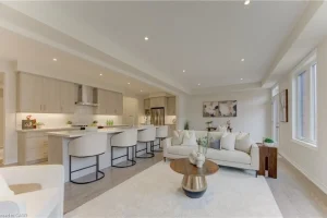 5-bedroom home for sale in Kitchener — 39 Guernsey Drive