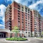 1-bedroom condo apartment for sale in York — 39 Oneida Crescent (Photo 3)