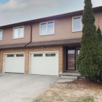 3-bedroom condo townhouse for sale in Oxford — 3 - 486 Springbank Avenue N (Photo 3)