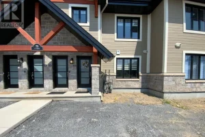 2-bedroom home for rent in Russell — 3 - 75 St-moritz Street