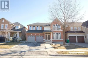 6-bedroom home for sale in Peel — 3 Okanagan Drive