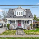 3-bedroom home for sale in Hamilton — 3 Second Street S (Photo 1)