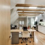 1-bedroom duplex home for rent in Toronto — 3rd Flr - 735 Avenue Road (Photo 3)