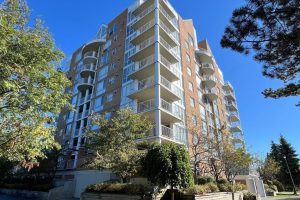 2-bedroom condo apartment for sale in Simcoe — 402 - 24 Ramblings Way