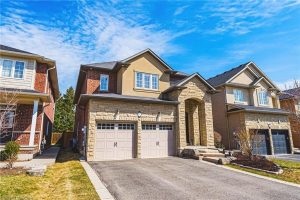4-bedroom home for sale in Ancaster — 405 Valridge Drive