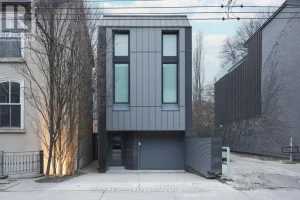 3-bedroom home for sale in Toronto — 41 Berryman Street