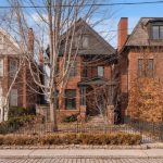 3-bedroom home for sale in Toronto — 41 Berryman Street (Photo 4)