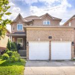 4-bedroom detached home for rent in Richmond Hill — 41 Cedar Springs Drive (Photo 1)