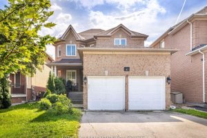 4-bedroom detached home for rent in Richmond Hill — 41 Cedar Springs Drive
