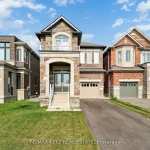 4-bedroom detached home for rent in Richmond Hill — 41 Cedar Springs Drive (Photo 4)