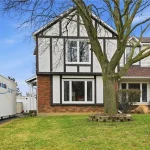 3-bedroom home for sale in Beamsville — 4205 Highland Park Drive (Photo 2)