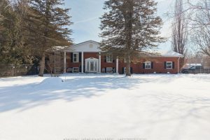 2-bedroom detached home for sale in Norfolk — 428 Charlotteville Road 1 N/a