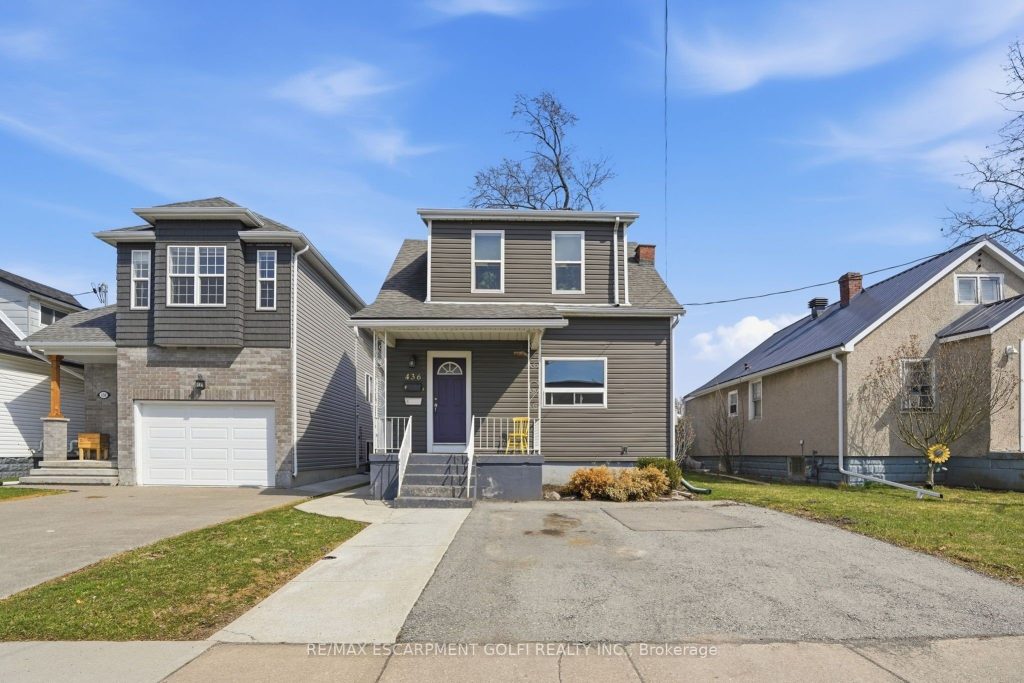 3-bedroom duplex home for sale in Niagara — 436 Mcalpine Avenue N (Photo 1)