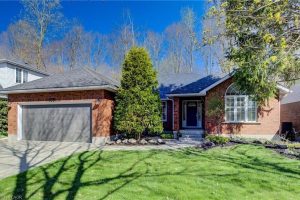 4-bedroom home for sale in Kitchener — 439 Northlake Drive